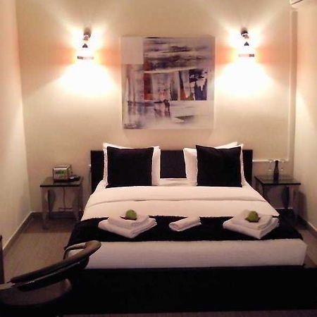 Hostal Oxum Madrid Værelse billede