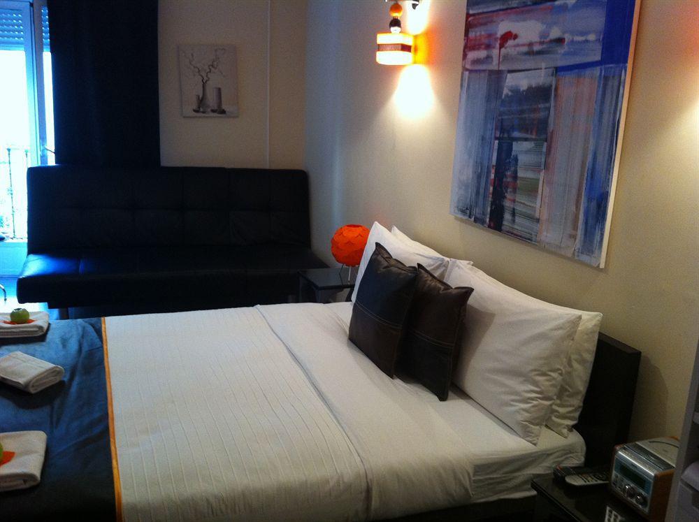 Hostal Oxum Madrid Værelse billede