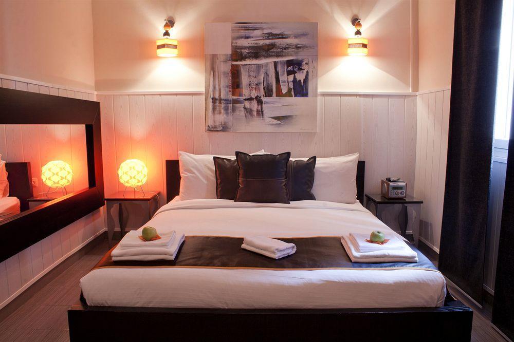 Hostal Oxum Madrid Værelse billede