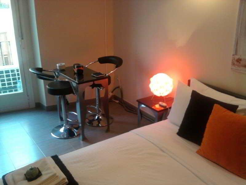 Hostal Oxum Madrid Værelse billede