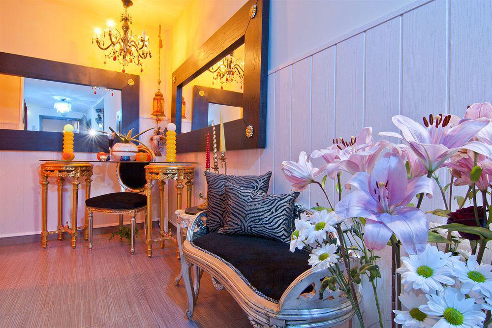 Hostal Oxum Madrid Værelse billede